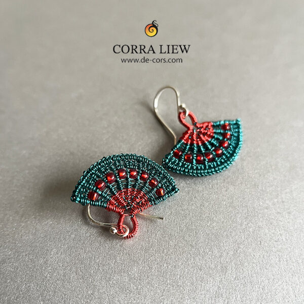 Corra Liew Handmade Red Green Christmas Japanese Folding Fan Earrings Wire Jewelry Main